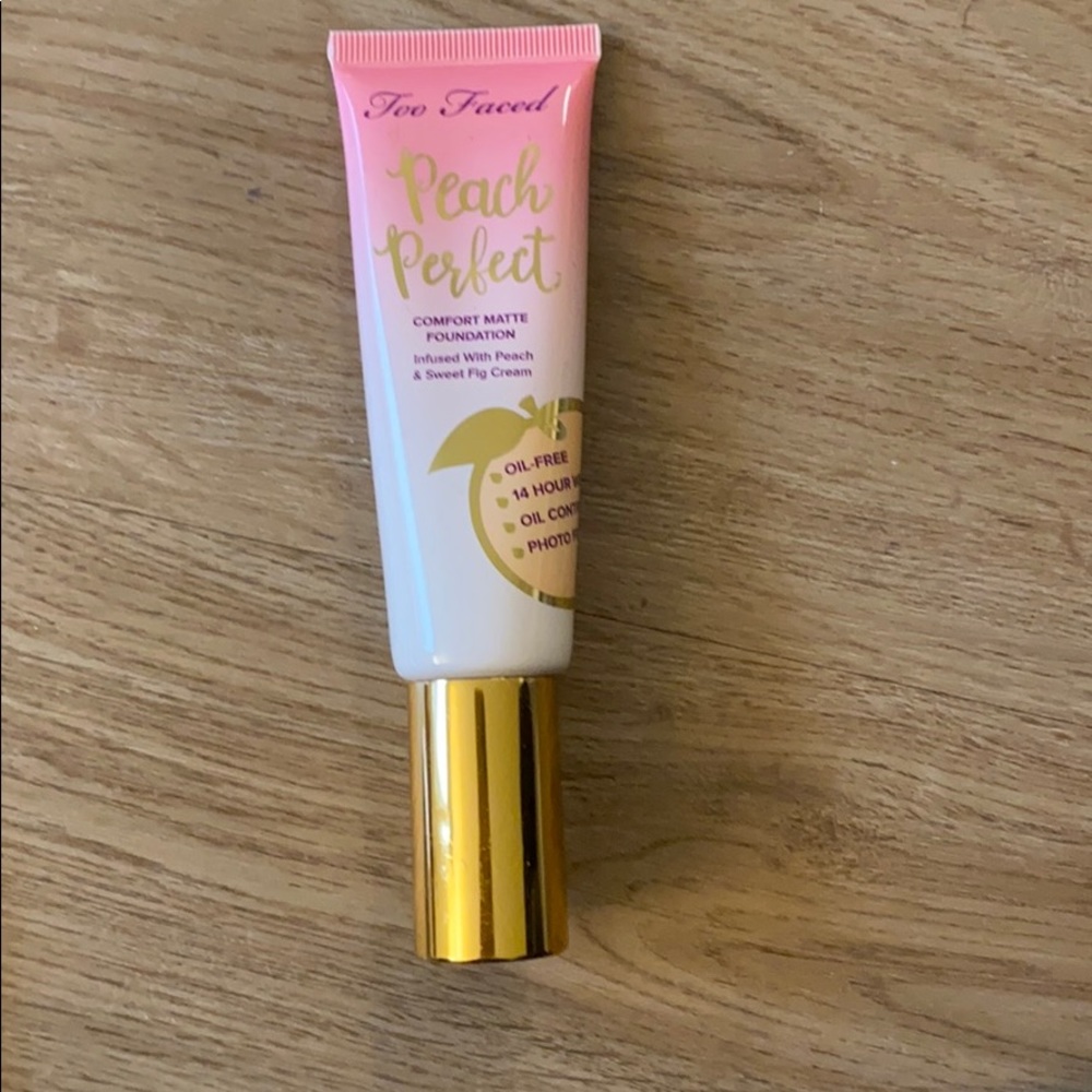 Too faced peach perfect foundation